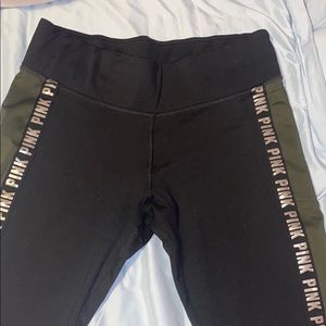 PINK! Athletic leggings with pockets.